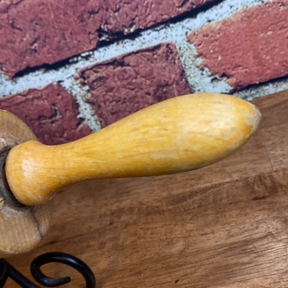 Vintage Wood Rolling Pin - Picture 5 of 7